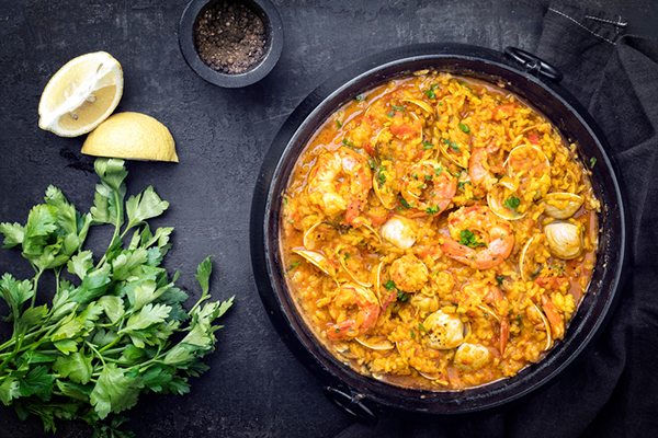 Arroz caldoso con almejas y gambas