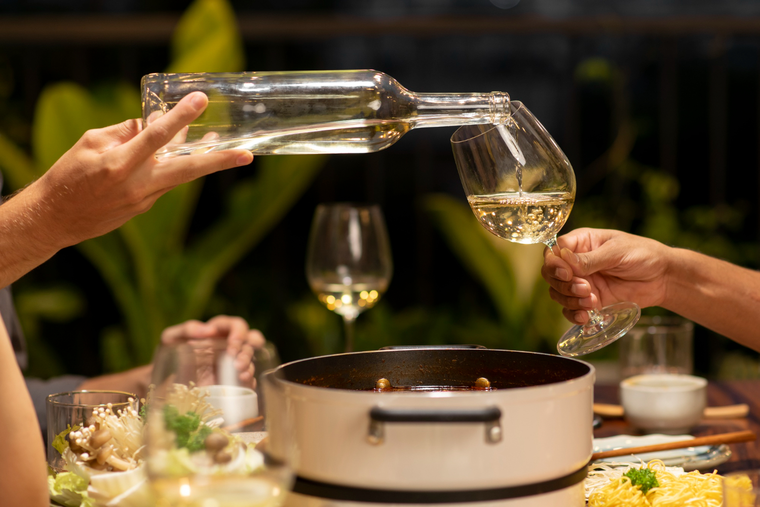 ¿Qué vino elegir para cada pescado? | Cetárea Burela Qué vino elegir para cada pescado